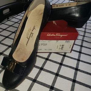 Vintage Salvatore Ferragamo womens shoe